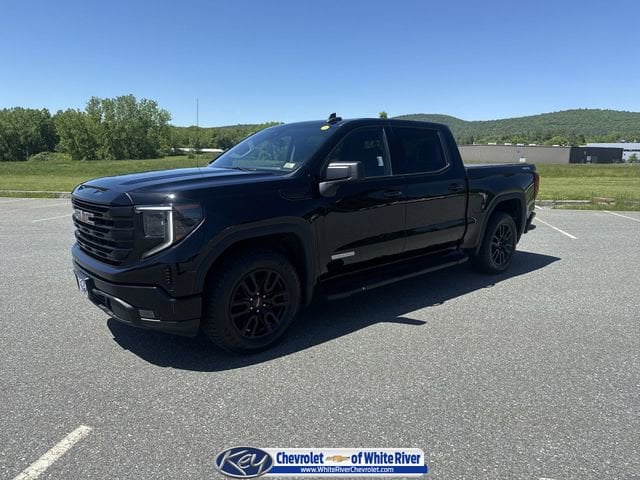 2022 GMC Sierra 4WD Crew Cab Std Box Elevation 3VL's photo