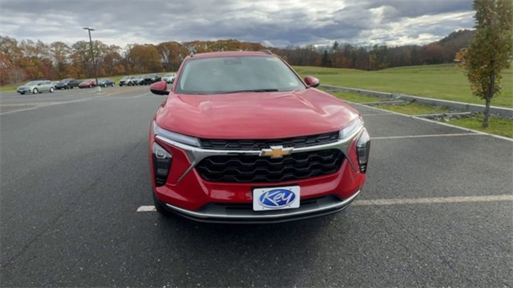 New 2026 Chevrolet Trax LT SUV