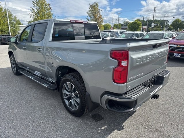 2026 Chevrolet Silverado 1500 RST photo 4
