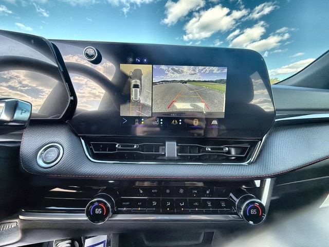 2027 Chevrolet Equinox RS - Photo 14