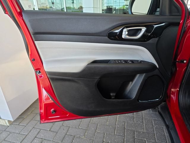 2023 Jeep Compass Limited - Photo 19