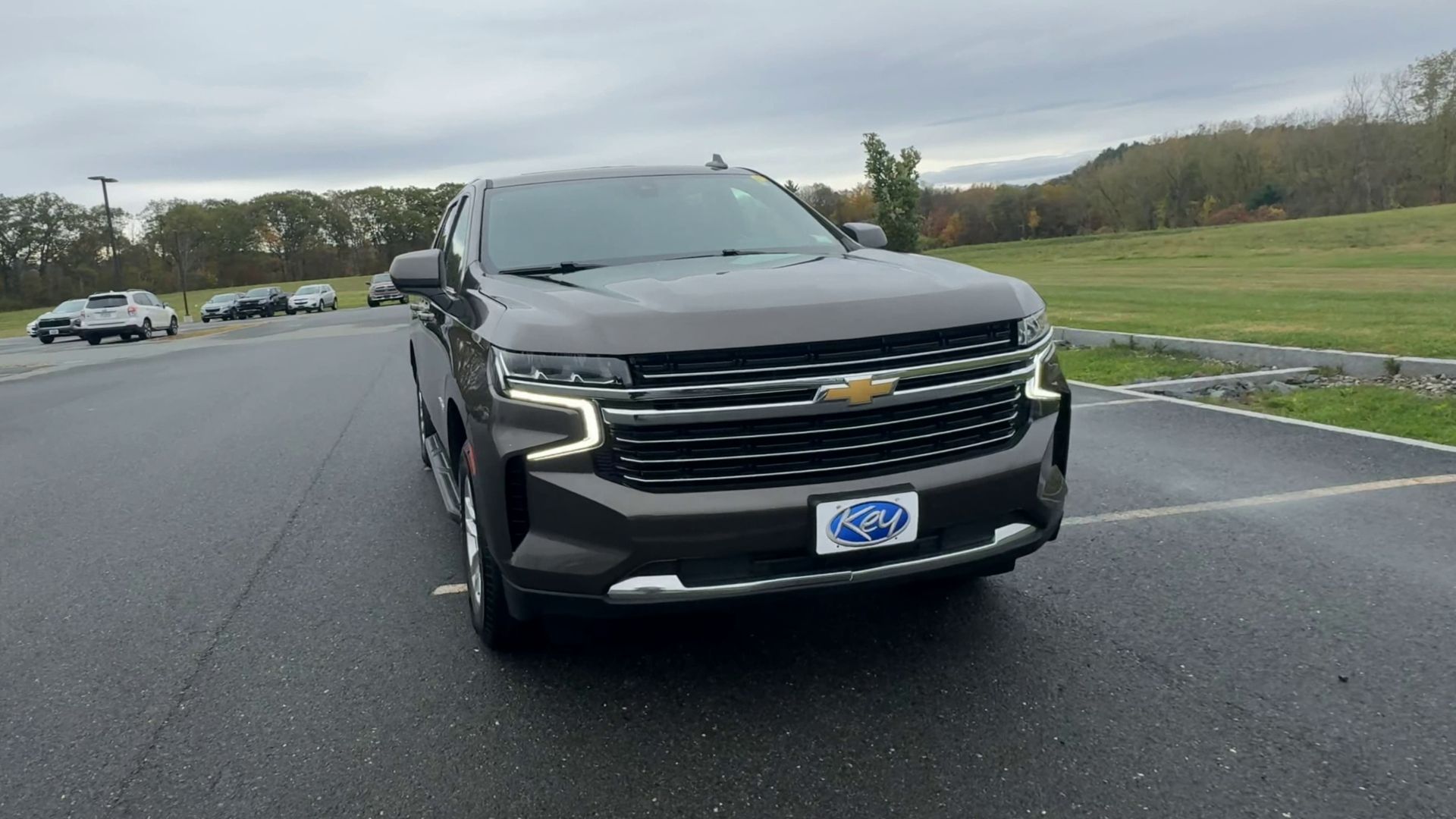 2021 Chevrolet Tahoe LT photo 3
