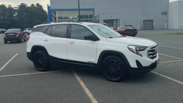 Used 2020 GMC Terrain SLE with VIN 3GKALTEVXLL139453 for sale in Hartford, VT