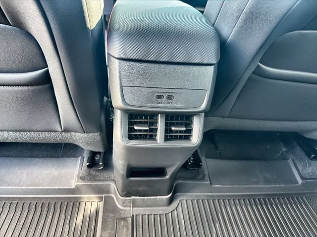 2027 Chevrolet Equinox RS - Photo 21