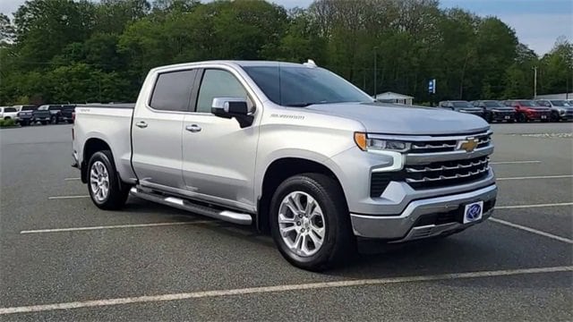 Used 2022 Chevrolet Silverado 1500 LTZ with VIN 3GCUDGED6NG524377 for sale in White River Junction, VT