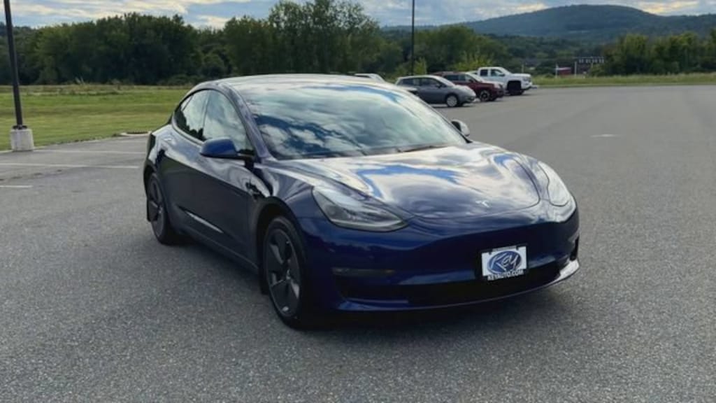 Used 2022 Tesla Model 3 Long Range Dual Motor All-Wheel Drive Sedan