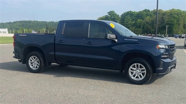 Used 2021 Chevrolet Silverado 1500 RST with VIN 3GCPYEEK6MG429353 for sale in White River Junction, VT