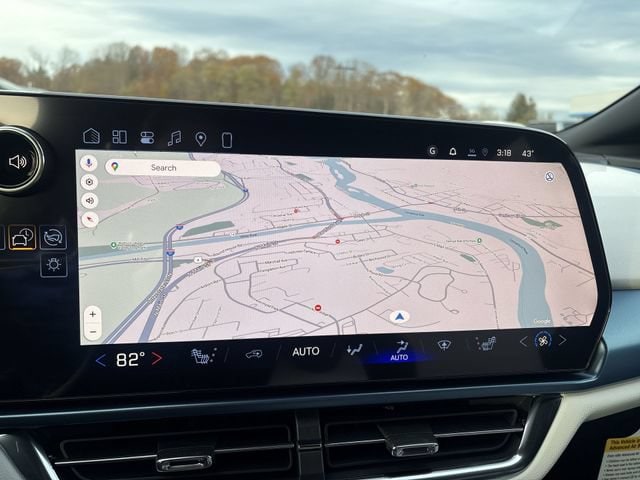 2026 Chevrolet Equinox EV 2LT - Photo 13