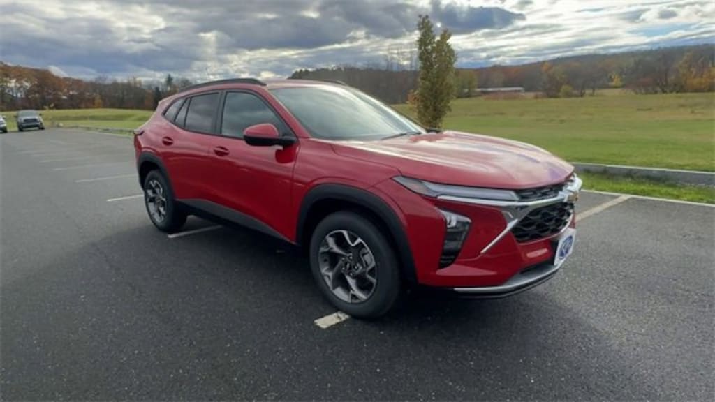 New 2026 Chevrolet Trax LT SUV