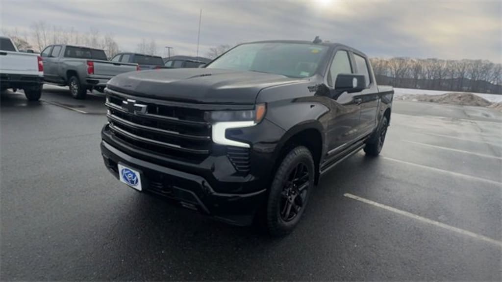 New 2026 Chevrolet Silverado 1500 High Country Truck