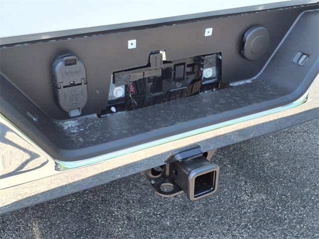 2026 Chevrolet Silverado 1500 LT photo 4