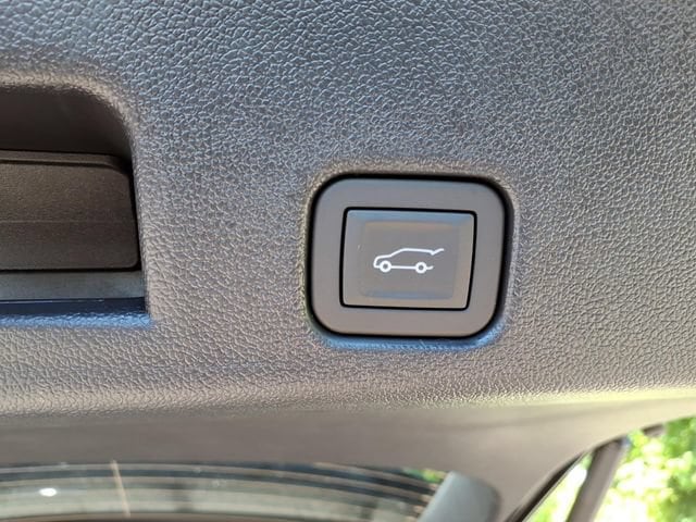 2026 Chevrolet Traverse LT - Photo 12