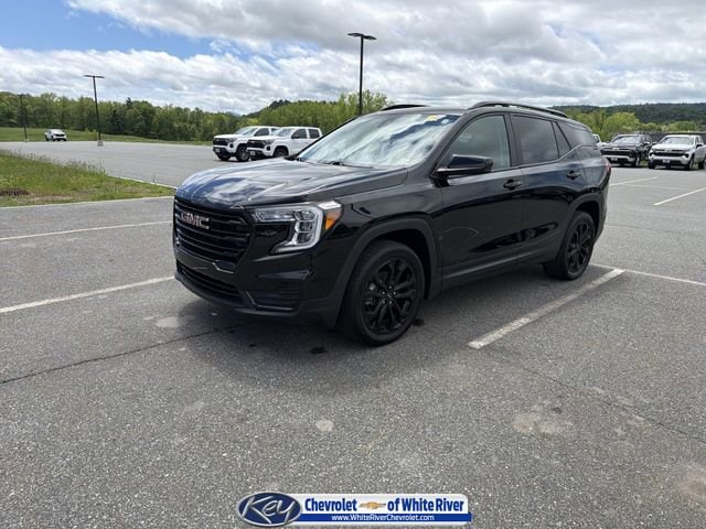 2022 GMC Terrain SLE AWD's photo