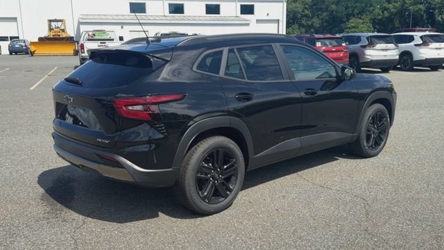 2026 Chevrolet Trax Activ - Photo 8