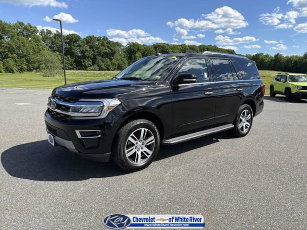 Used 2023 Ford Expedition Limited