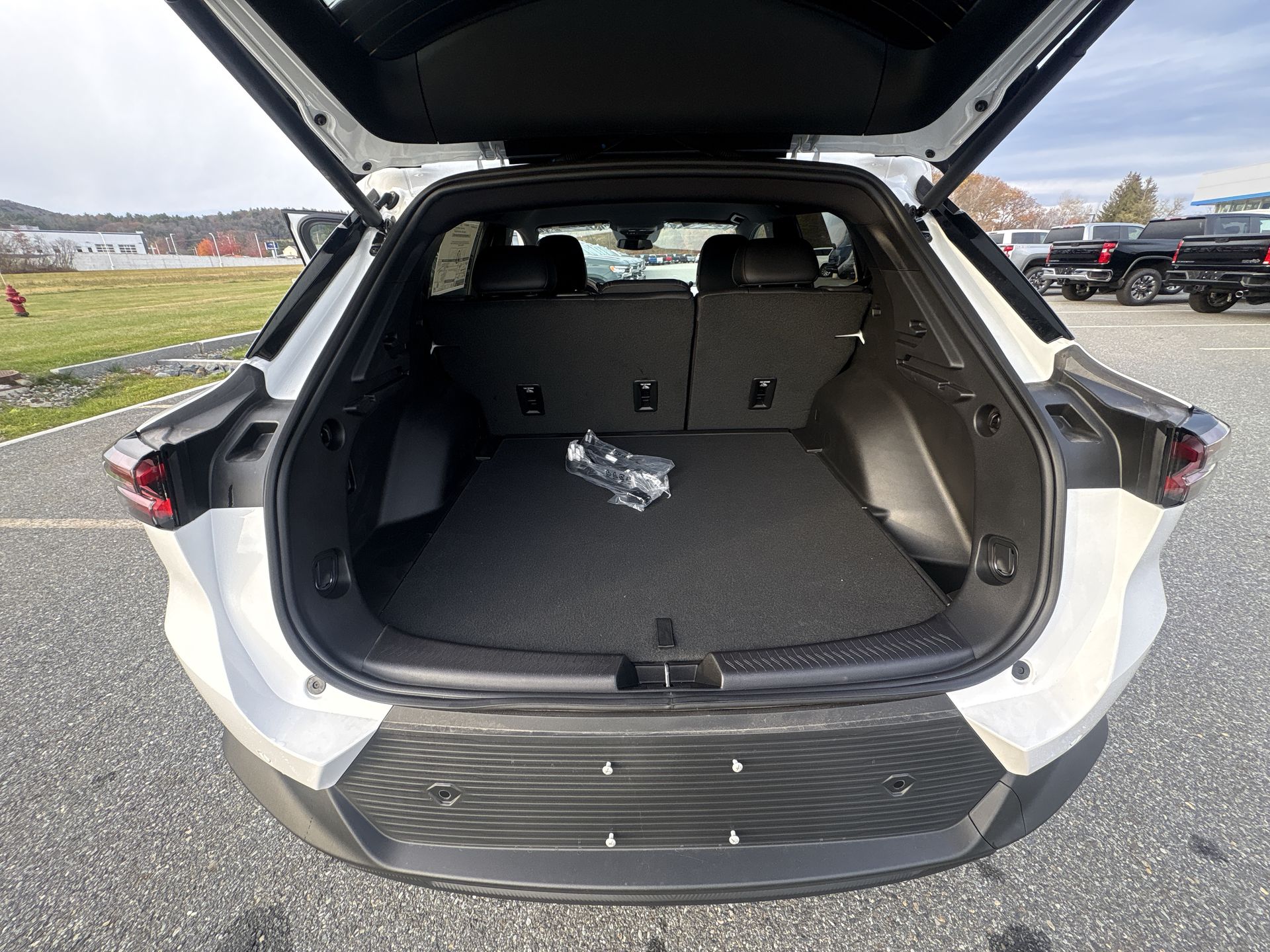 2026 Chevrolet Equinox EV 2LT - Photo 87