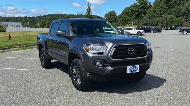 Used 2022 Toyota Tacoma SR5 with VIN 3TMCZ5AN1NM526555 for sale in White River Junction, VT