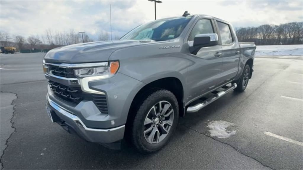 Used 2025 Chevrolet Silverado 1500 LT Truck
