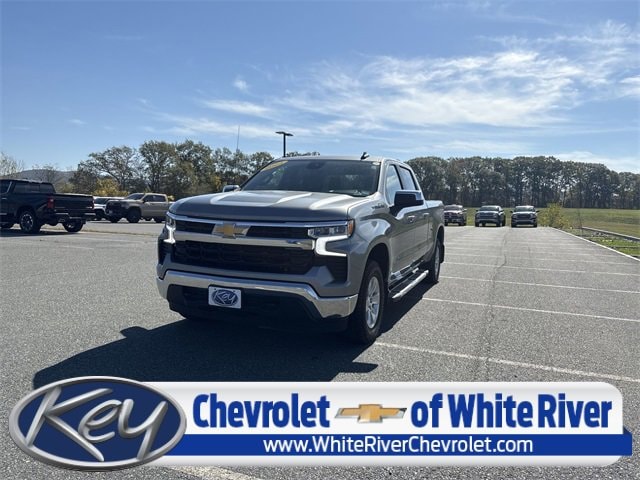 2023 Chevrolet Silverado 1500 LT's photo