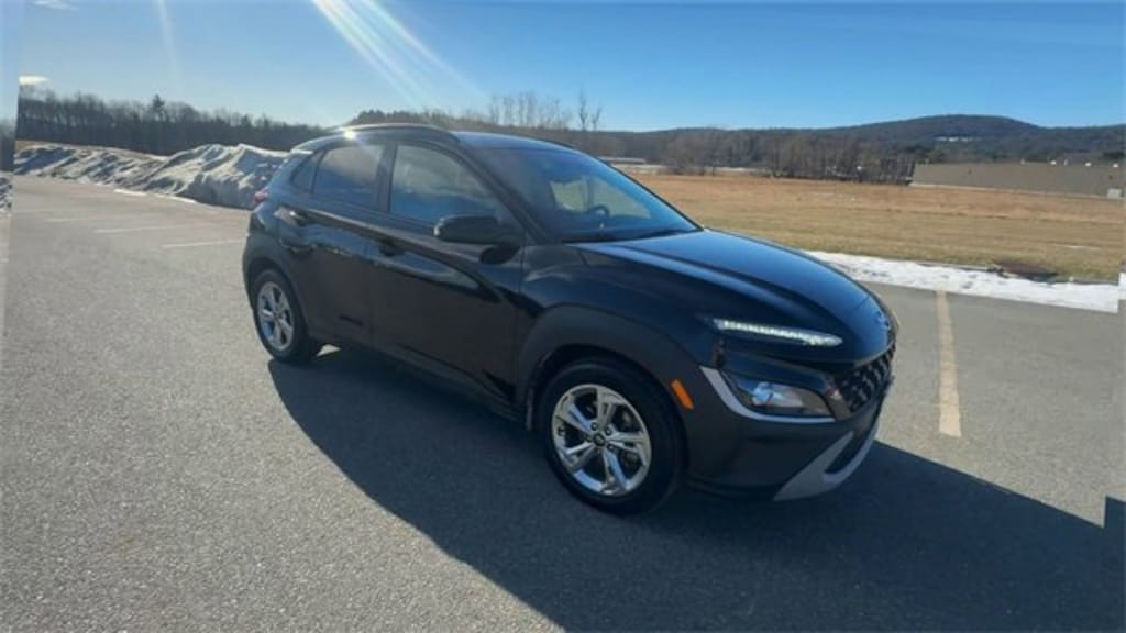 Used 2023 Hyundai Kona SEL SUV