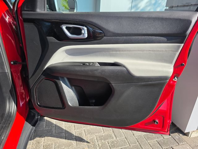 2023 Jeep Compass Limited - Photo 8