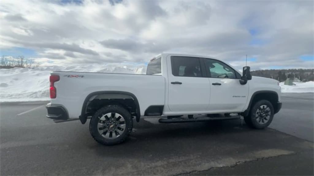 New 2026 Chevrolet Silverado 2500 HD Custom Truck
