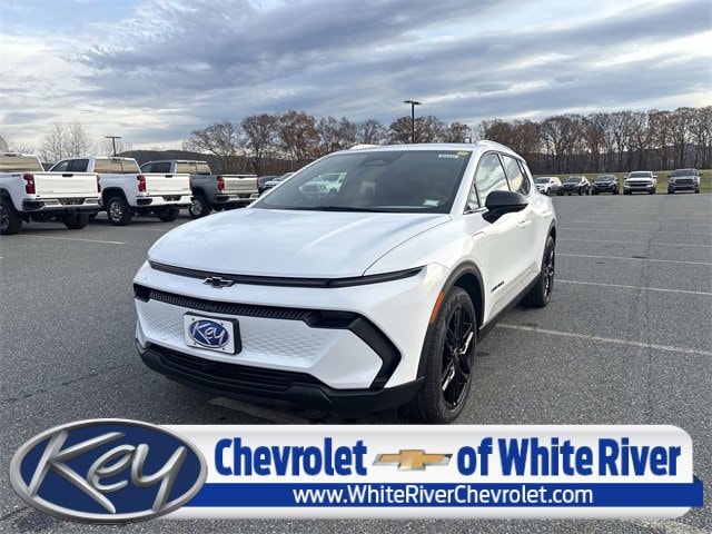 2026 Chevrolet Equinox EV 2LT's photo