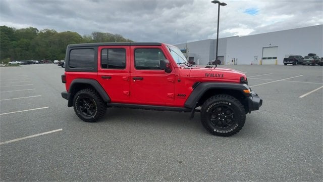 Used 2020 Jeep Wrangler Unlimited Willys with VIN 1C4HJXDG8LW251818 for sale in White River Junction, VT