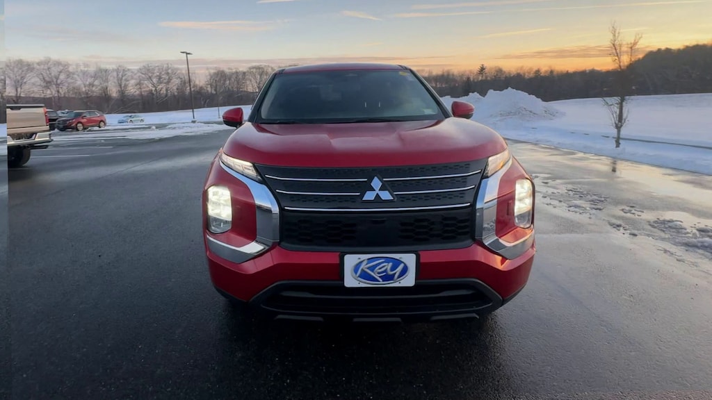 Used 2022 Mitsubishi Outlander ES