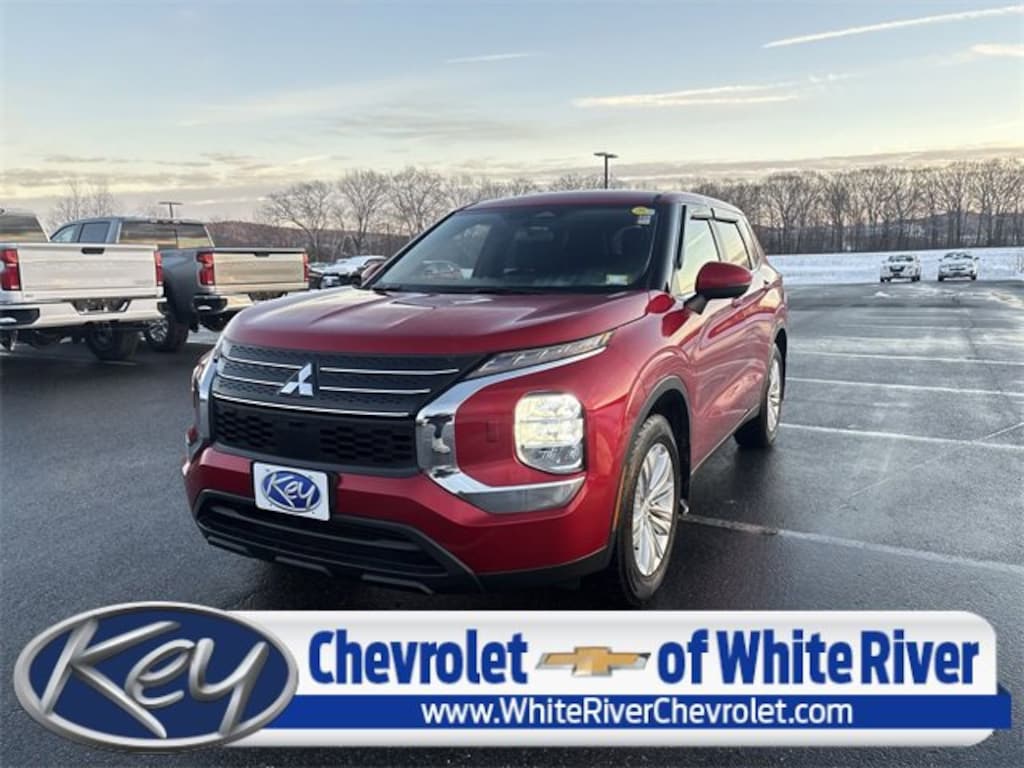 Used 2022 Mitsubishi Outlander ES