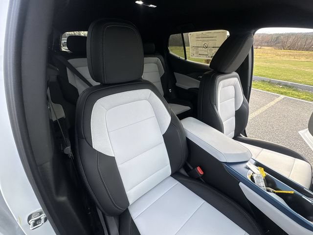 2026 Chevrolet Equinox EV 2LT - Photo 28