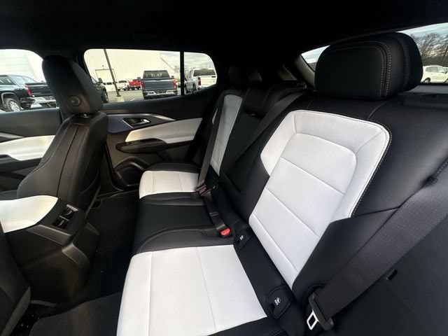 2026 Chevrolet Equinox EV 2LT - Photo 25