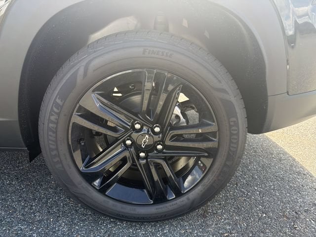 2026 Chevrolet Trax Activ - Photo 33