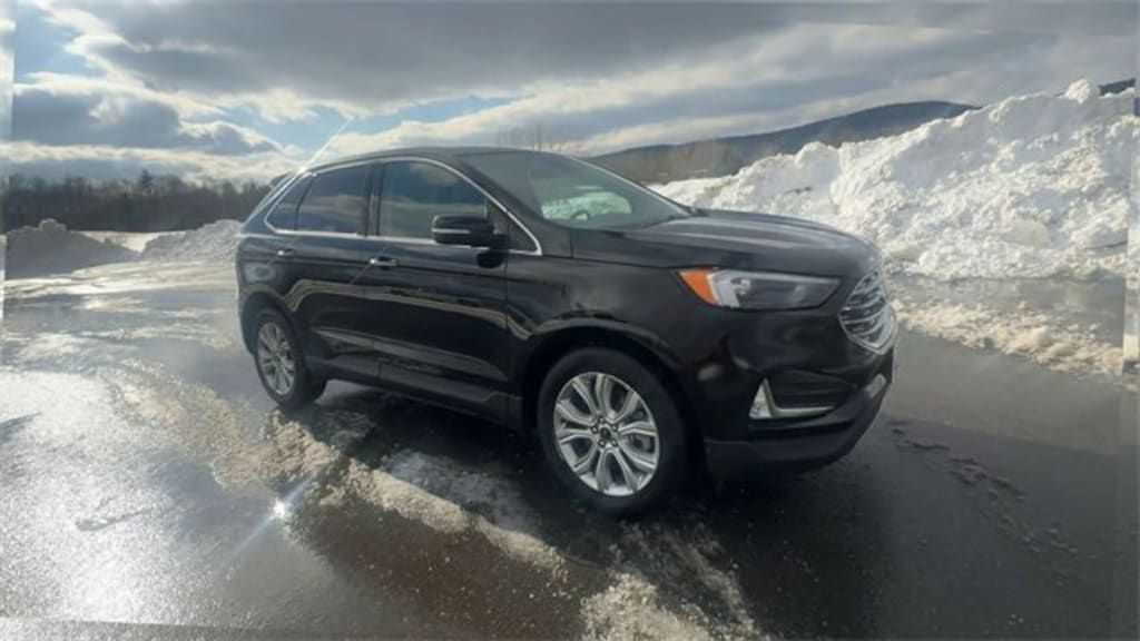 Used 2023 Ford Edge Titanium