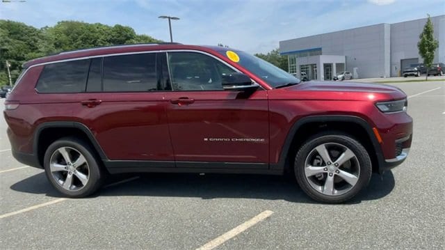 Used 2021 Jeep Grand Cherokee L Limited with VIN 1C4RJKBG1M8106118 for sale in White River Junction, VT