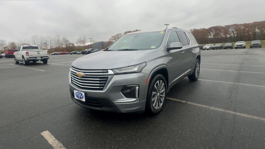 Used 2023 Chevrolet Traverse Premier SUV