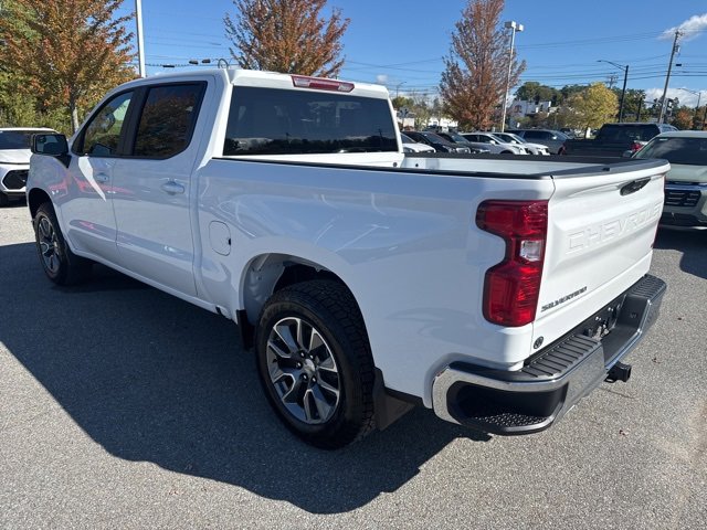 2026 Chevrolet Silverado 1500 LT photo 3