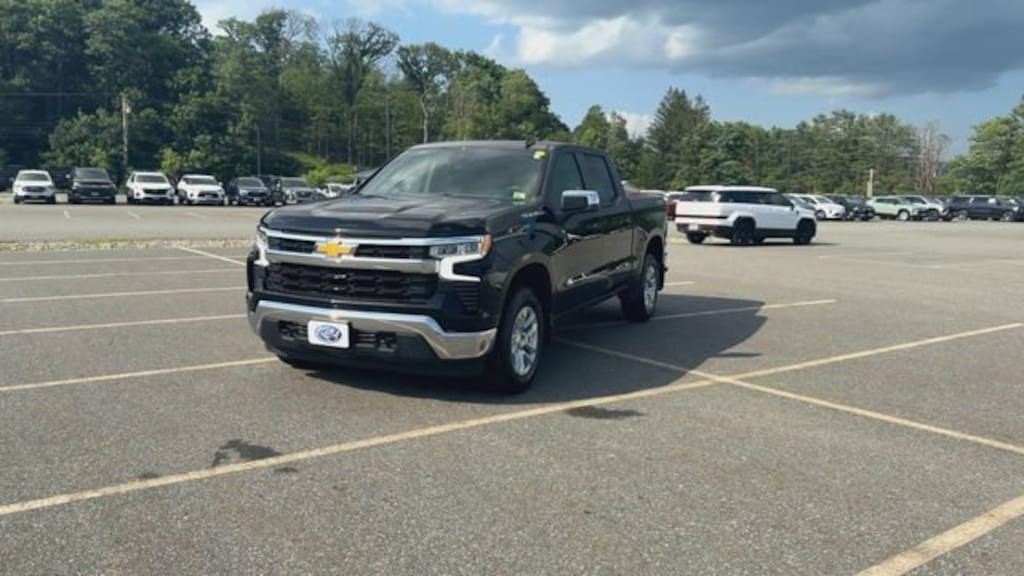 Used 2024 Chevrolet Silverado 1500 LT Truck