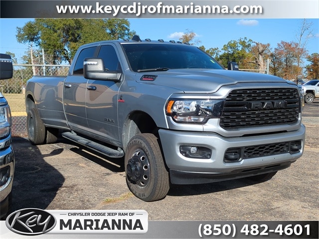 2024 RAM Ram 3500 Pickup Big Horn's photo