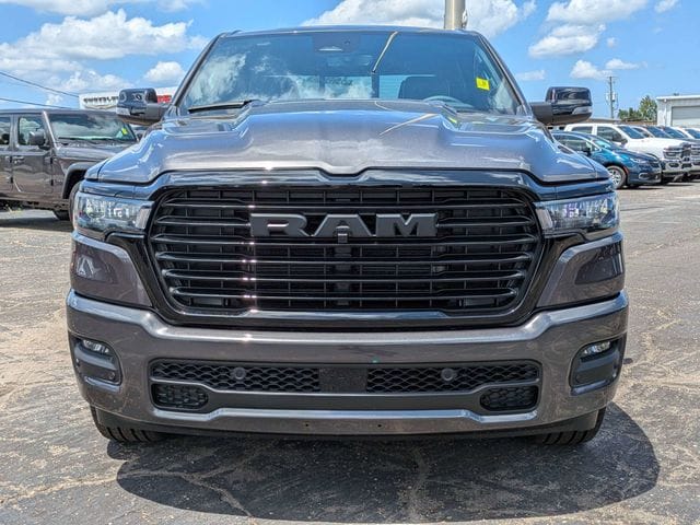 2026 RAM 1500 Laramie - Photo 8