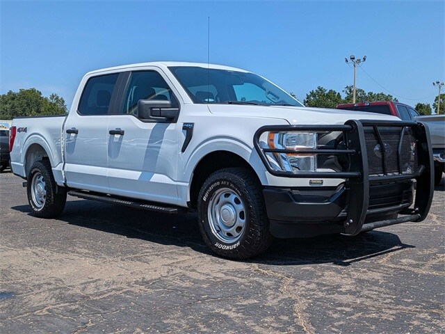 2022 Ford F-150 XL photo 2