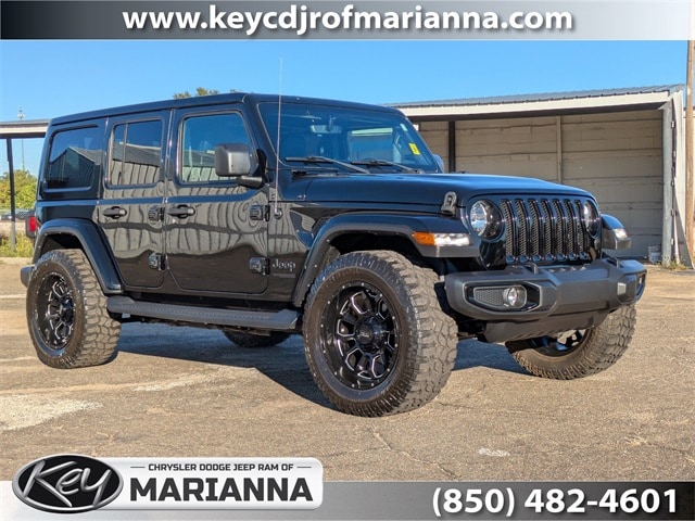 2022 Jeep Wrangler Unlimited Sahara Altitude's photo