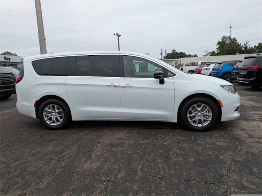 New 2026 Chrysler Voyager LX Cargo Van