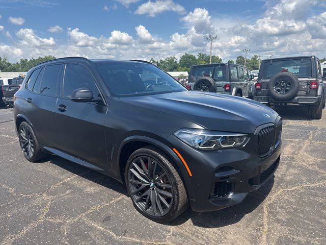 2022 BMW X5 xDrive40i's photo