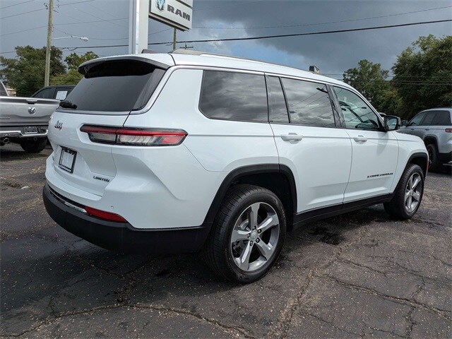 2021 Jeep Grand Cherokee Limited photo 4