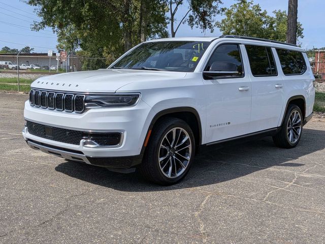2023 Jeep Wagoneer L Series III - Photo 8