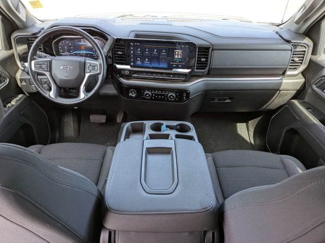 2022 Chevrolet Silverado 1500 RST - Photo 15