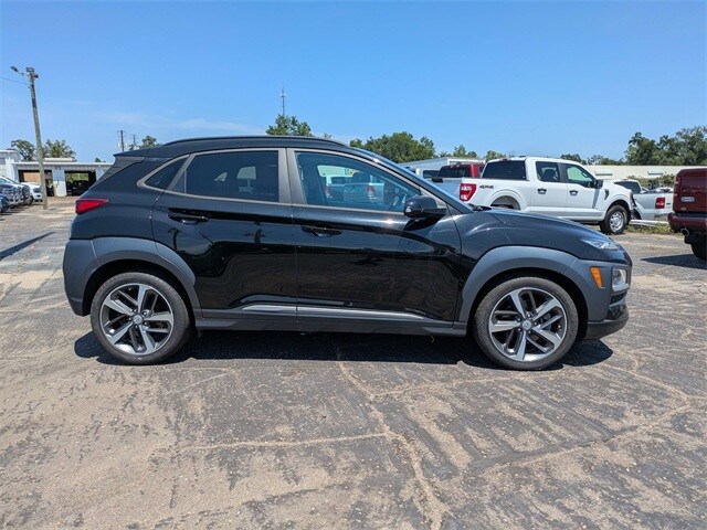 2021 Hyundai Kona Ultimate photo 3