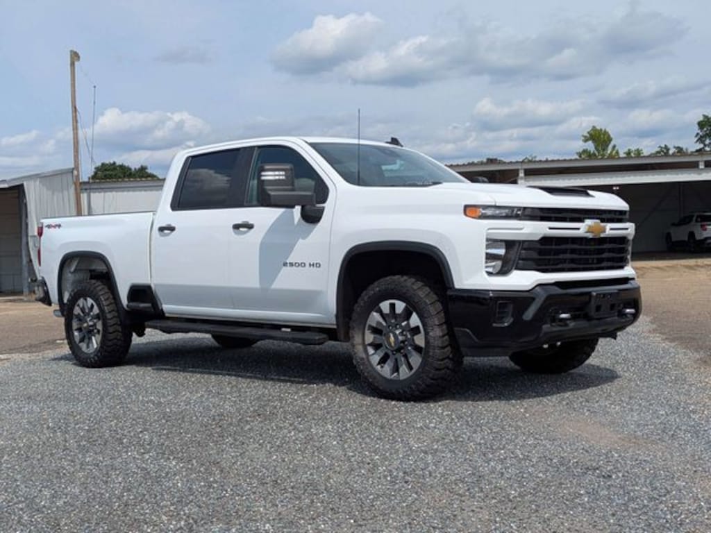 Used 2024 Chevrolet Silverado 2500 HD Custom Truck Crew Cab