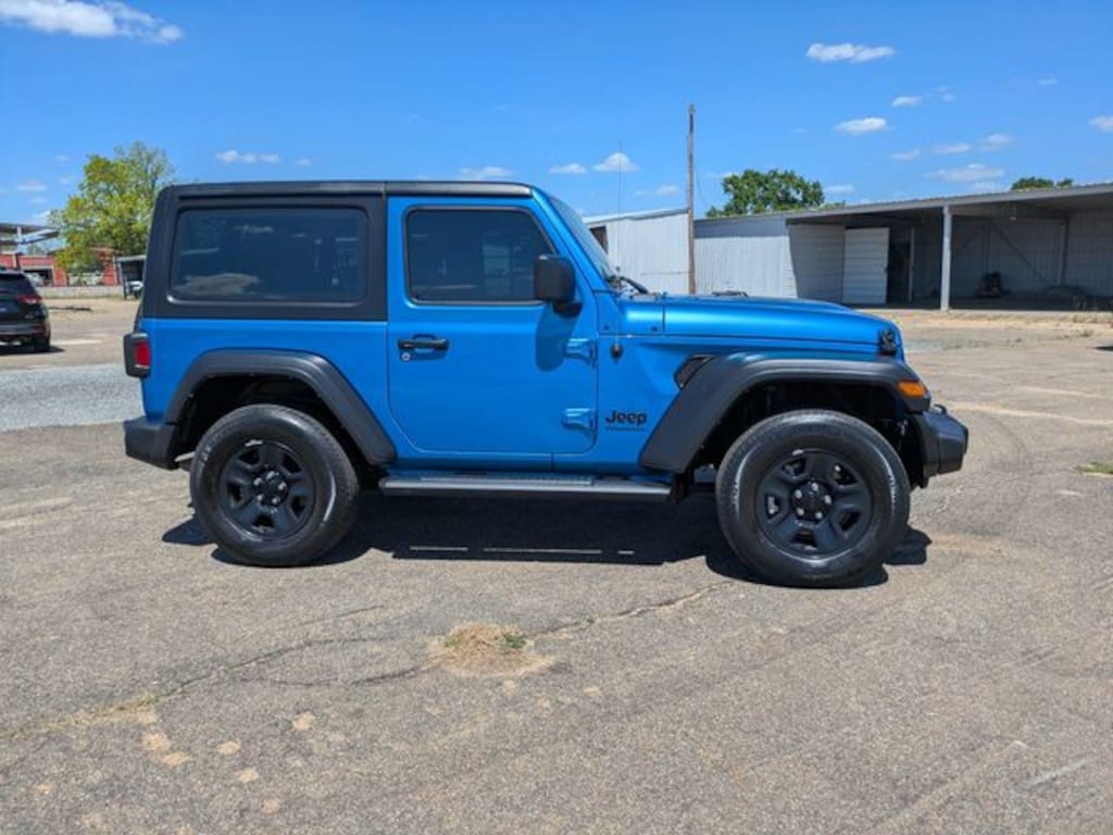 Used 2022 Jeep Wrangler Sport SUV